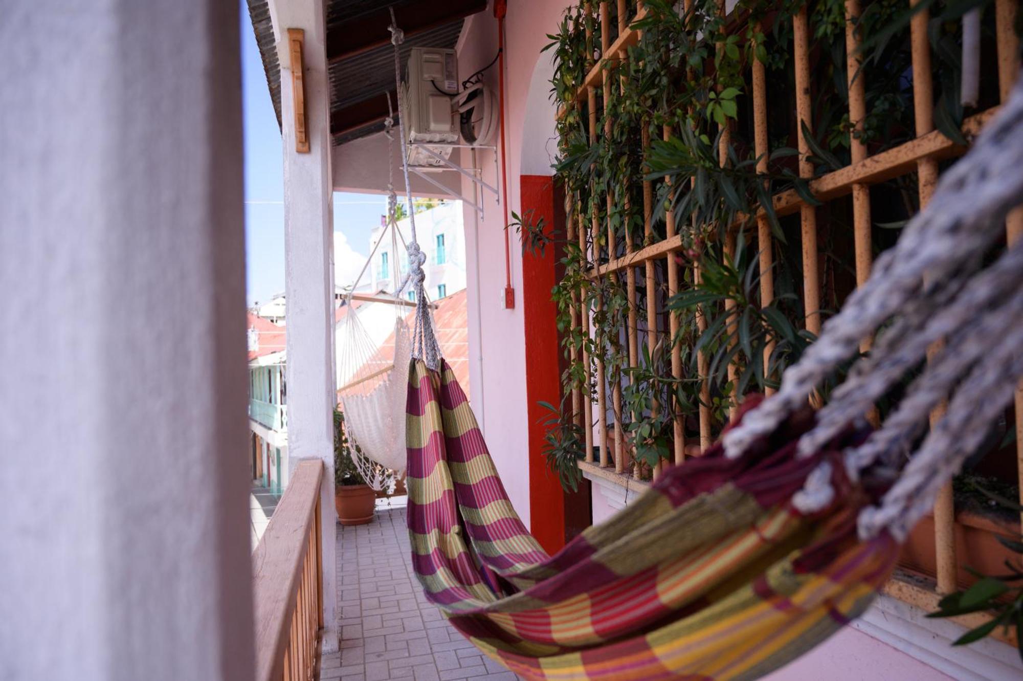Macarena Hostel Flores Extérieur photo